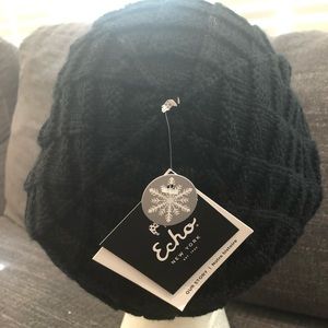 Black Knit Echo Newsboy Hat